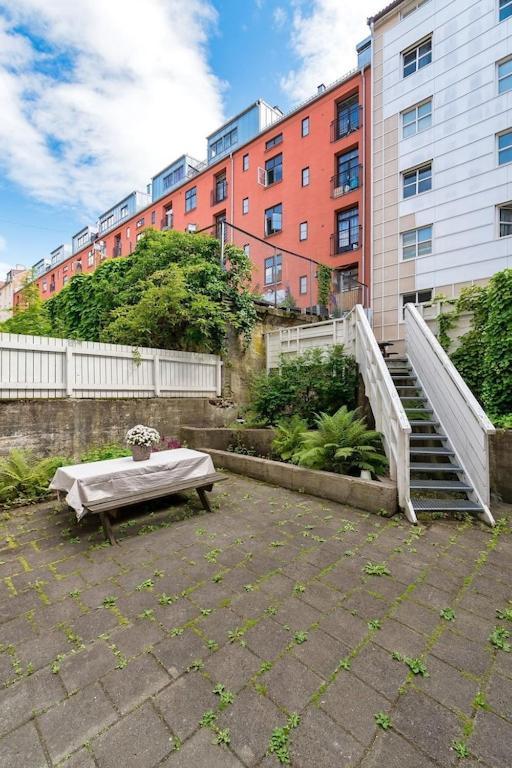 Lovely Central Apartment With Two Large Bedrooms Nearby Oslo Opera, Vis A Vis Botanical Garden المظهر الخارجي الصورة